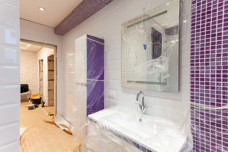 Top Bathroom Remodeling Companies in Lawrence, KS